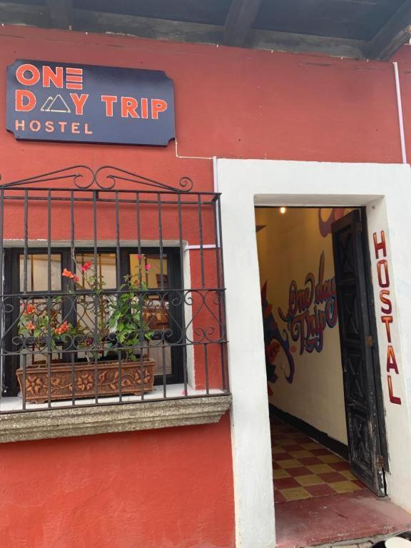 One Day Trip Hostel Antigua Exterior foto